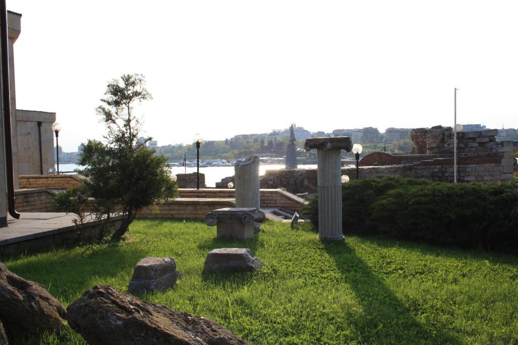 Rony Hotel Nesebar Exterior photo